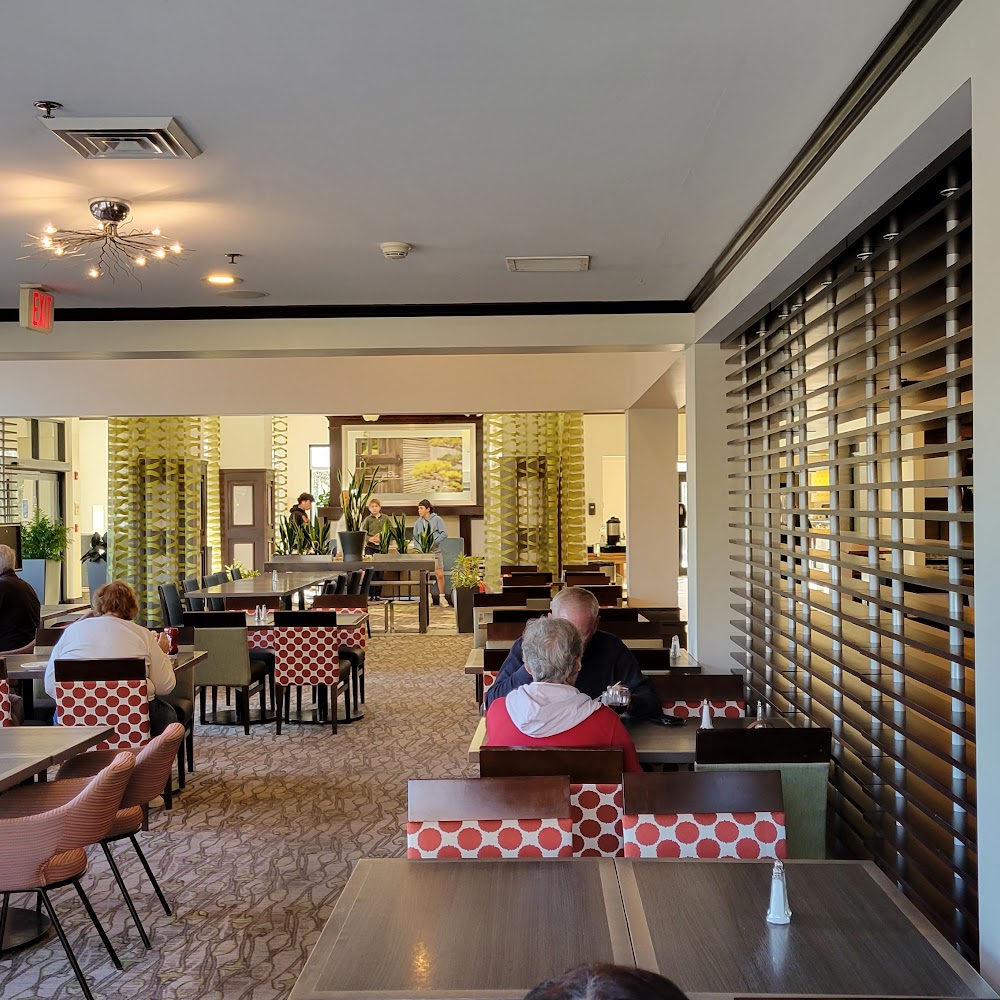 Bistro 933: Hotel Fine Dining in South Bend